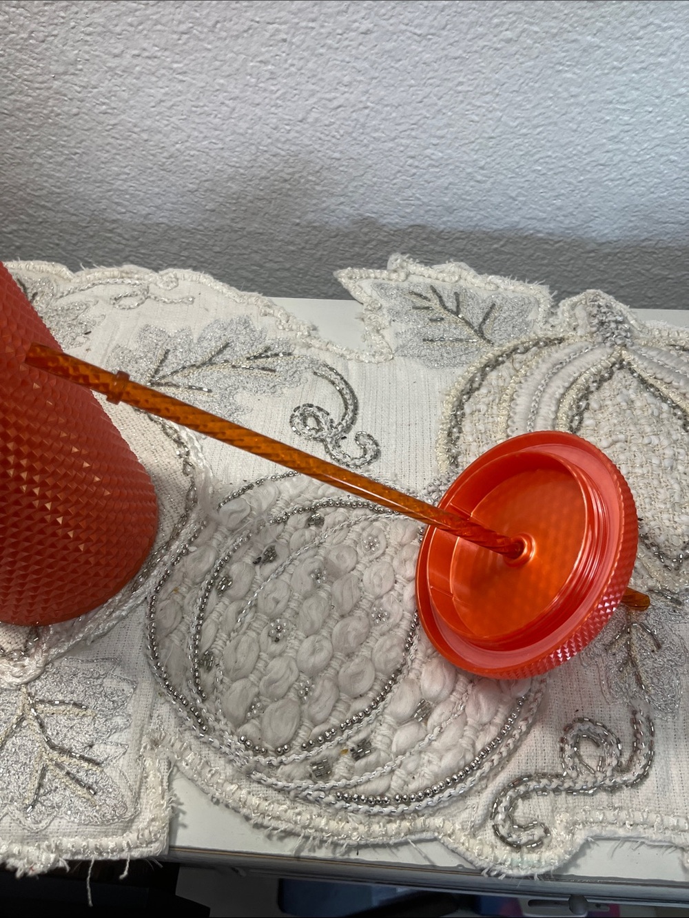 NWT 2021 Starbucks Coral Orange Studded Cold Cup Tumbler 24oz Matte Reusable Cup - Picture 7 of 7